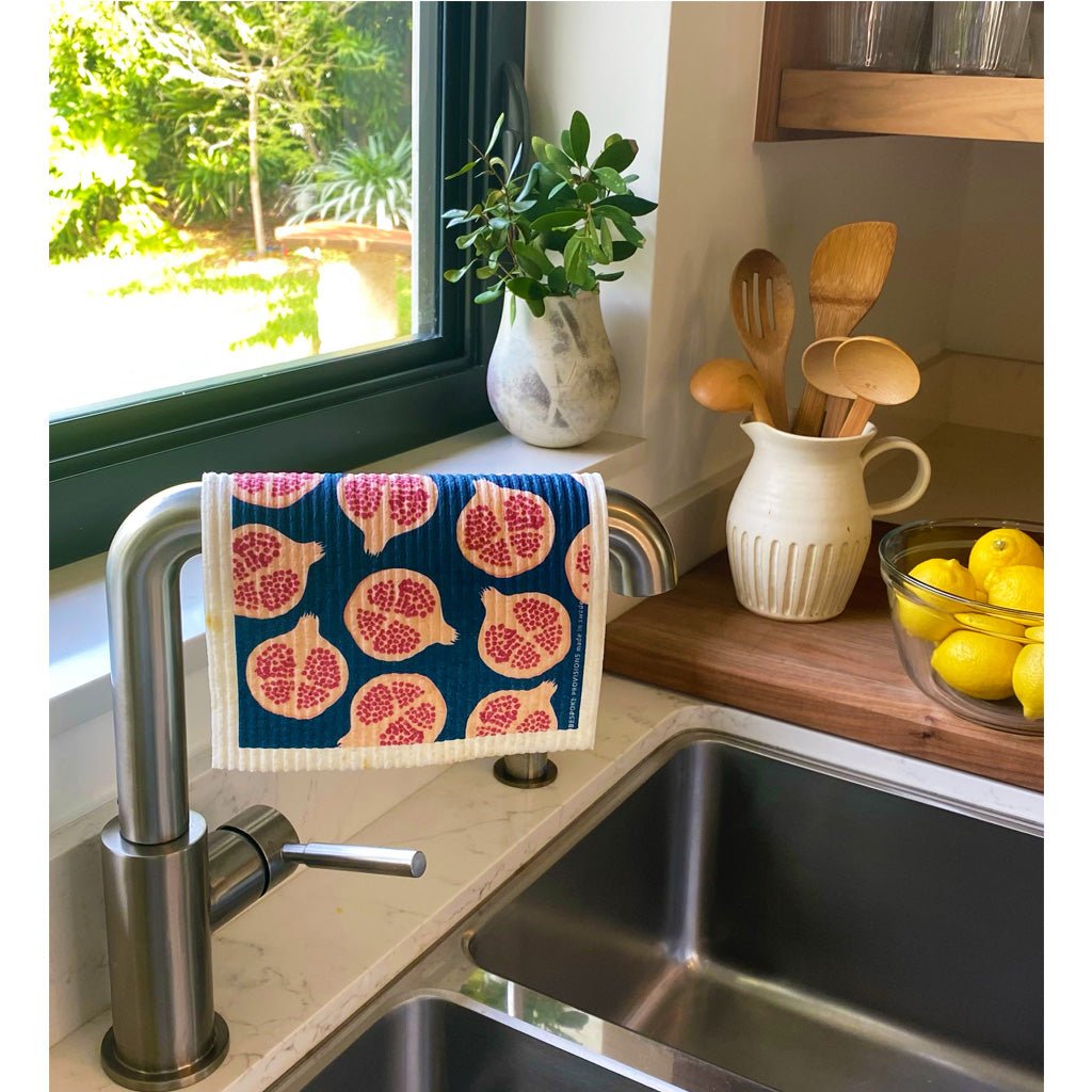 Pomegranate Swedish Dishcloth - BESPOKE PROVISIONS – BESPOKE PROVISIONS INC